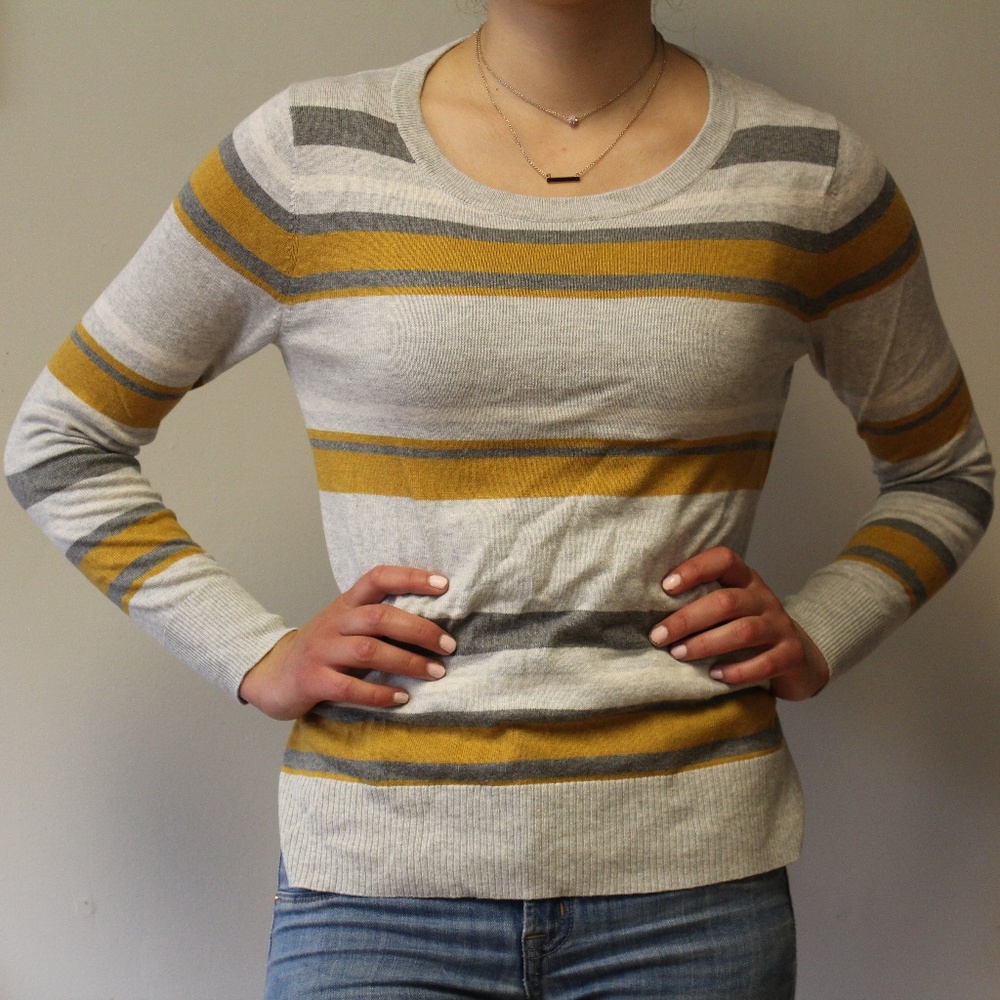GAP Sweater